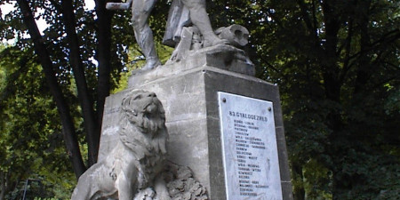 83-as gyalogezred emlékműve