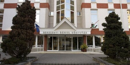 Berzsenyi Dániel Könyvtár